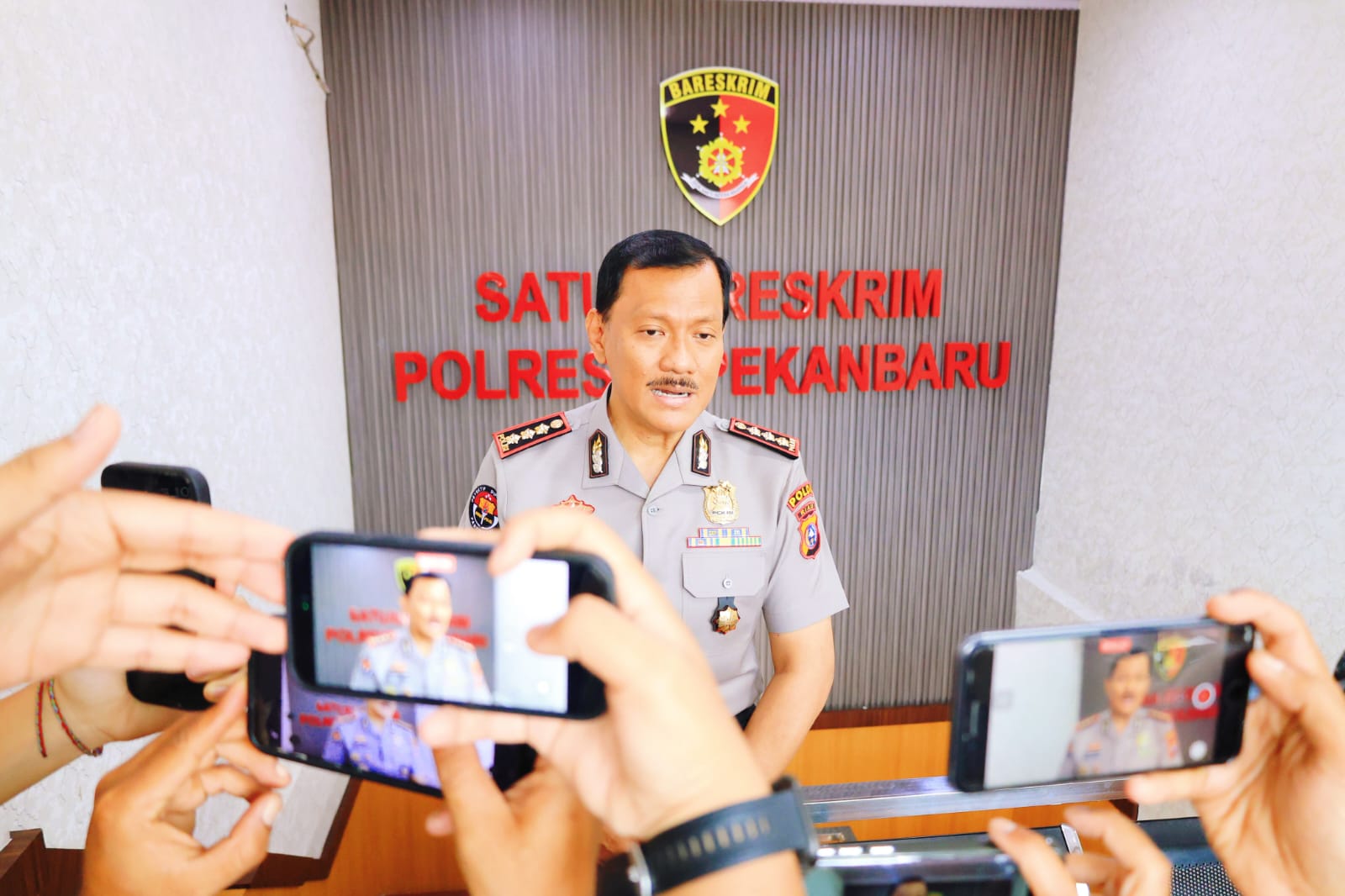 Kabid Humas Polda Riau Kombes Pol Zahwani Pandra Arsyad